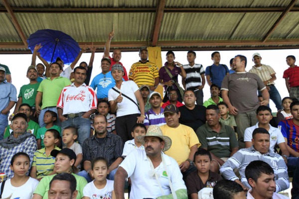 Emocionante jornada en la liga de ascenso.
