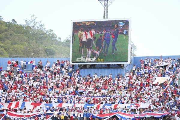 NO VISTE EN TV: El beso de Diego a su amuleto, el enojo de Osman y el divertido momento de los chicos Carrión