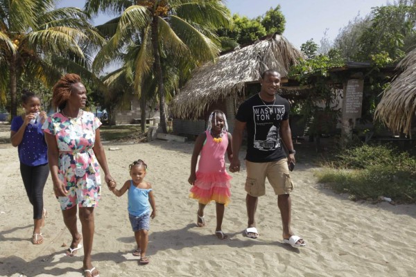 Kevin Mejía medallista de plata en los Juegos Panamericanos de Toronto 2015.