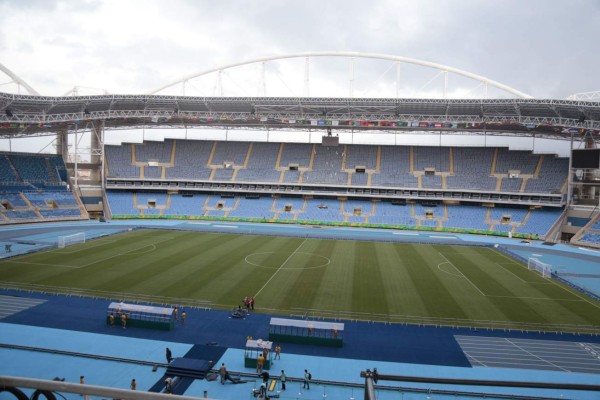 Así de bello luce el estadio Engenhão, donde debutará Honduras