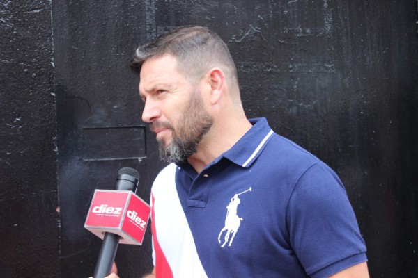 ¡Lo que no se vio! Honduras estuvo presente en la grada y en la cancha del clásico de Costa Rica