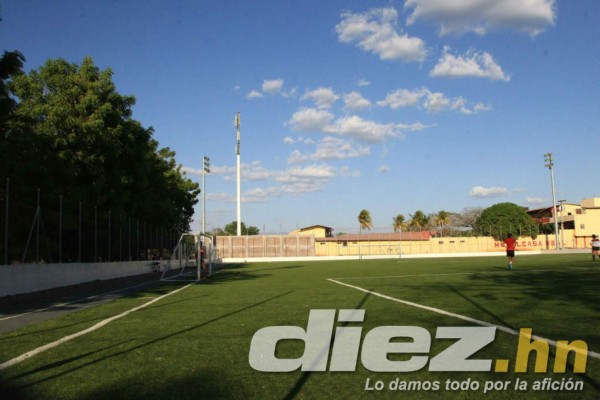 Las cinco canchas de fútbol 11 que son sintéticas en Choluteca