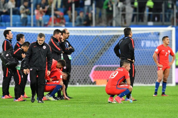 ¿Qué hizo Low? Las imágenes que no se vieron por TV en juego Chile-Alemania