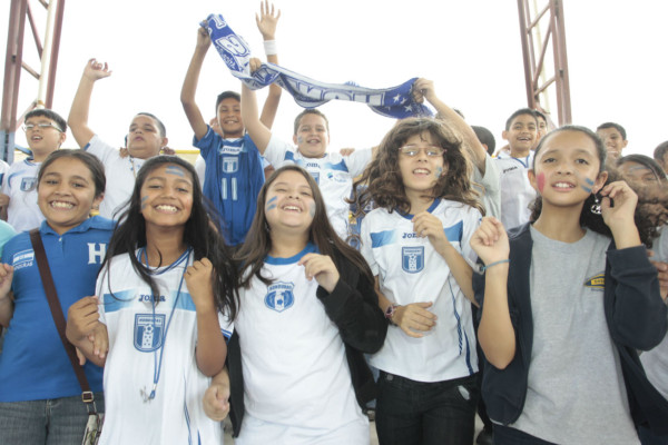 Ambiente antes del juego Honduras vrs Panamá