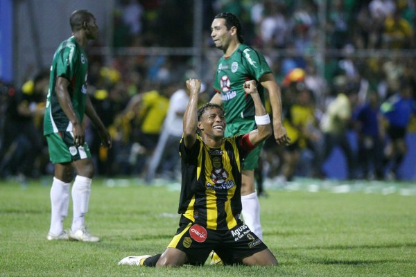 FOTOS: Carlos Pavón y sus mejores momentos contra Marathón