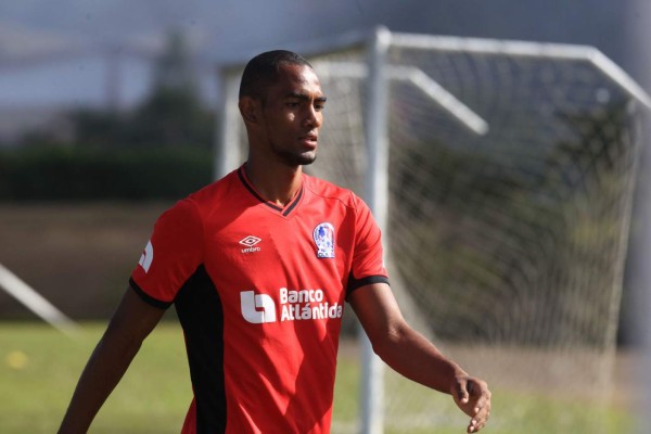 Rumores: Olimpia saca la chequera y presenta a dos jugadores, Honduras Progreso igual