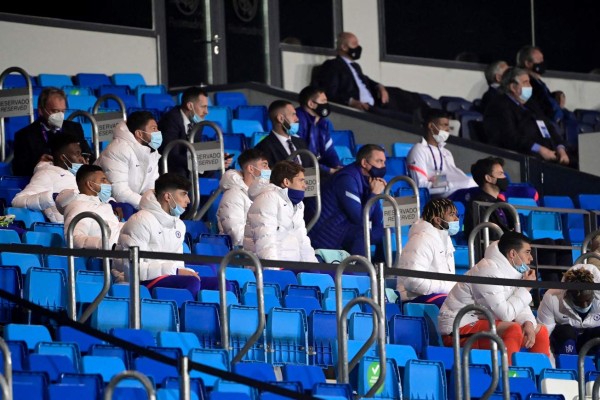 Sergio Ramos hizo caso al Covid-19 y fue saludado por leyenda del Chelsea; el sufrimiento de Marcelo en la Champions