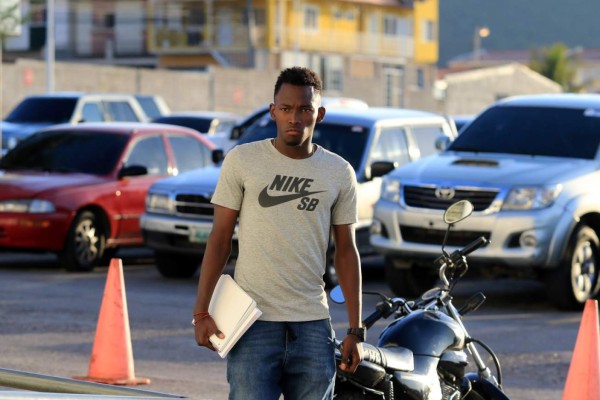 FOTOS: El cambio físico y de apariencia que tuvo Alberth Elis en menos de tres años