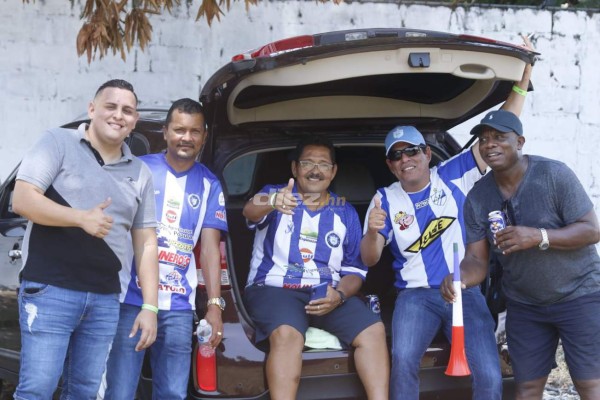 ¡Llenazo y belleza en La Ceiba! Victoria inunda de aficionados su sede en la final ante Génesis