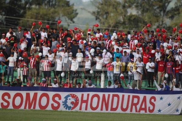 Las apariencias engañan: Los lujos del autobús que traslada al Real de Minas