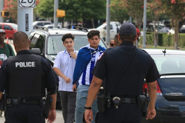 ¡Bellezas! Hondureñas y ticas se toman el BBVA Compass de Houston&nbsp;&nbsp;