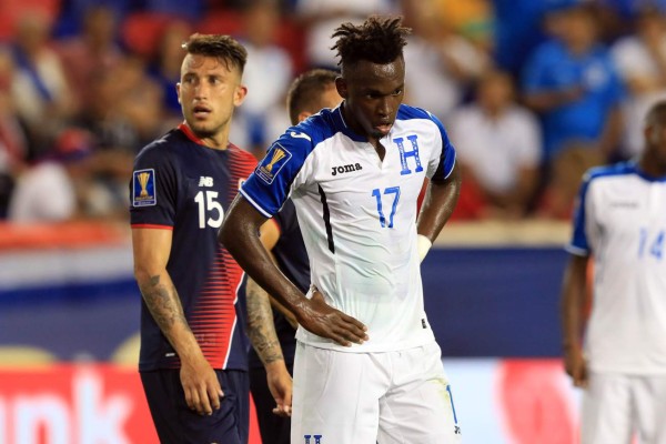 La alineación revolucionada de Honduras ante Guayana Francesa