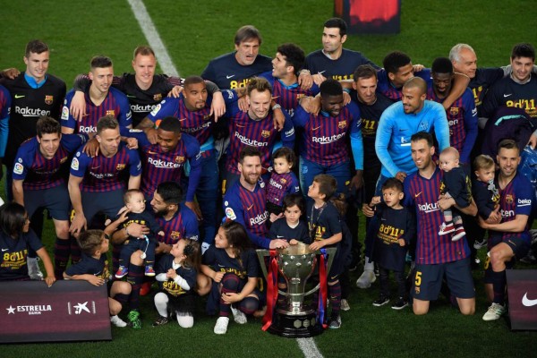 NO SE VIO POR TV: Messi y su tierna celebración en título de Barcelona