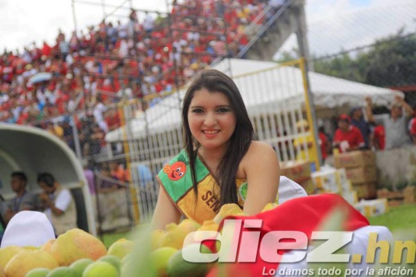 Ambiente de fiesta en Tocoa previo ala Gran Final