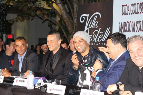 Así fue la presentación de Adriano con el Miami United FC