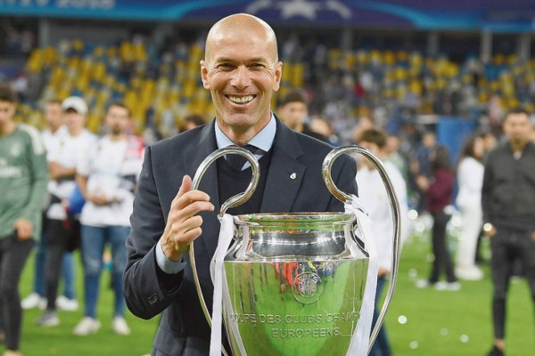 ¡De lo más lindo! Así la vive Zidane mientras el Real Madrid se hunde en crisis