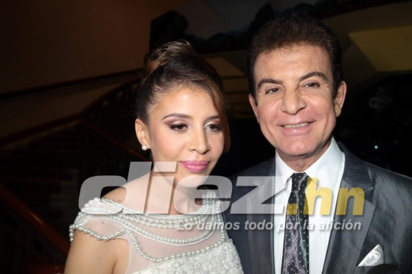 FOTOS: Salvador Nasralla se casa a sus 63 años con Iroshka Elvir