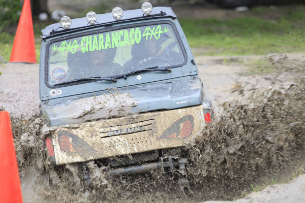 Adrenalina y mucha emoción en la competencia del 4X4.