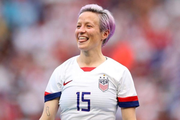 Megan Rapinoe y las futbolistas con los looks más raros y extravagantes, dos del Barcelona sorprenden