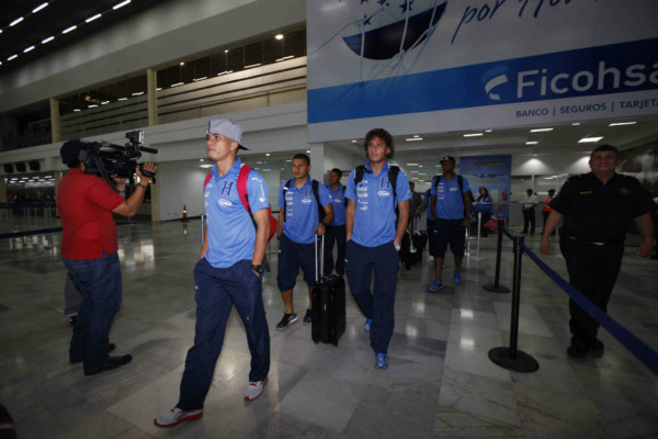Honduras regresó a las 02:45 am de este sábado a San Pedro Sula