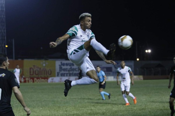 La gran lista de jugadores que se quedaron sin contrato en el fútbol hondureño