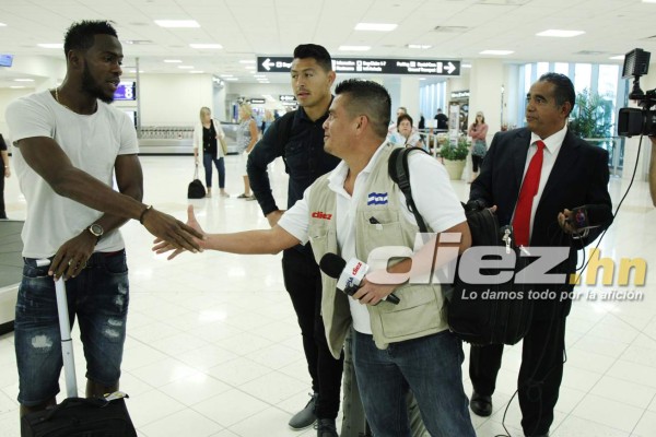 ¡DE LUJO! Así fue la llegada de los legionarios a concentración de Honduras