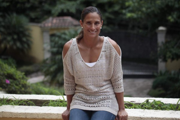 Ana Joselina Fortín, una bella sirena hondureña que vale oro