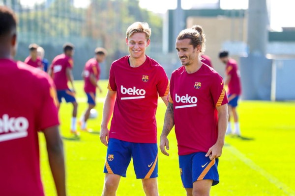 Así fue el último día de Luis Suárez con el Barcelona: Lágrimas, la cara de Messi y hasta risas