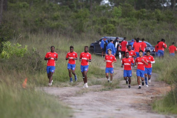 Olimpia: Pretemporada en Siguetepeque y un 11 bastante 'raro'