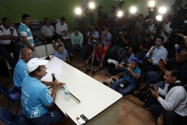 EN FOTOS: Así se vive en San Pedro Sula el Honduras-México