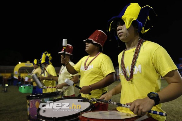 Fiesta y pura belleza: El ambientazo con el que arrancó el torneo Clausura 2020 en Honduras