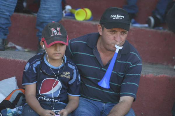 Ambiente en Choluteca en partido Motagua Real Sociedad.