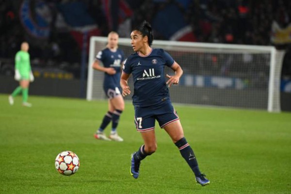 Sigue el escándalo: revelan el estado de salud de Kheira Hamraoui, la futbolista del PSG que fue atacada por su propia compañera&nbsp;&nbsp;