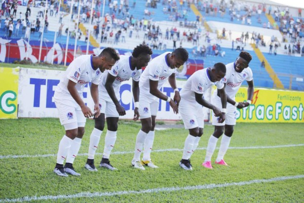 ¡Capturadas en el momento! 15 fotos que quizás nunca viste del Olimpia &nbsp;&nbsp;