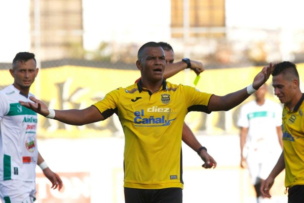 No viste en TV: El rostro de Buba tras la derrota, caras pintadas y el reencuentro de Coito