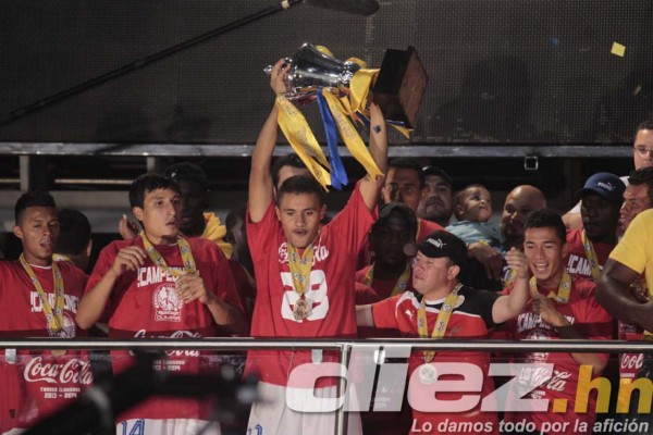 ¡Olimpia se corona campeón de Honduras!