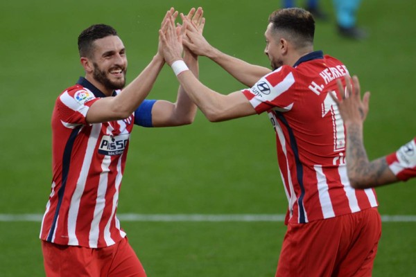 NO SE VIO EN TV: Lamento de Luis Suárez, reclamo del Cádiz y las postales del Choco Lozano