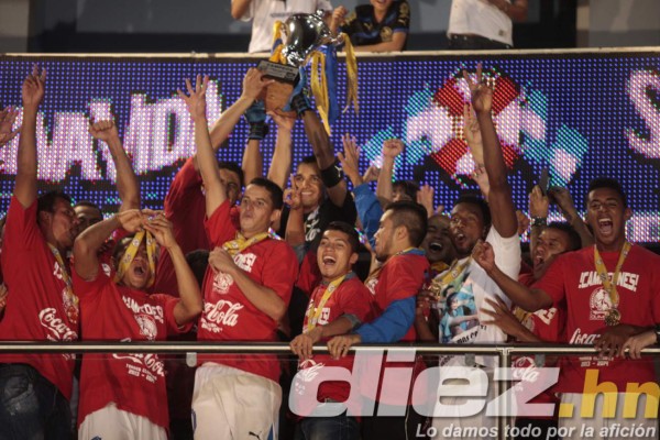 ¡Olimpia se corona campeón de Honduras!