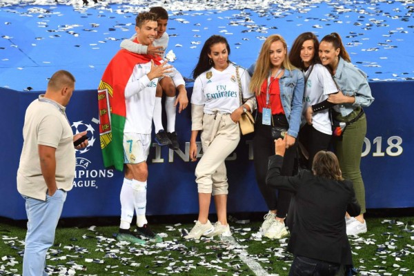 FOTOS: Así celebraron las esposas e hijos de los jugadores del Real Madrid el título de Champions