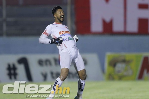 Invitado de lujo en La Ceiba, chica de mercadeo del Vida y la mujer de Jairo Martínez deslumbran
