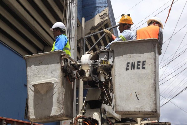 Estadio Nacional sin dictamen final, siguen realizando pruebas a su estructura
