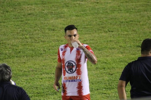 Centrocampista José Escalante regresaría al Cavalry FC tras cumplir su cesión con el Vida