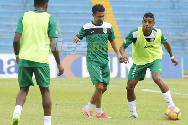 ¡Adiós capitán! Así fue el último partido de Mario Berríos con Marathón