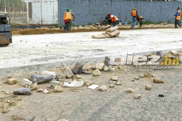 FOTOS: Así están las afueras del Olímpico previo al Real España-Olimpia
