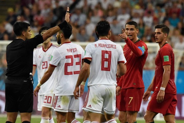 NO SE VIO EN TV: El desgarrador llanto y la riña que se armó al final del Portugal-Irán en Rusia 2018