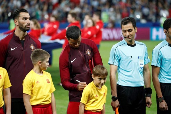 NO SE VIO EN TV: ¿Por qué CR7 no lanzó primero? Todo salió al revés