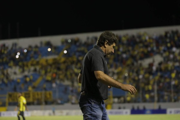 FOTOS: El detrás de cámaras del polémico juego por la paz en el Morazán