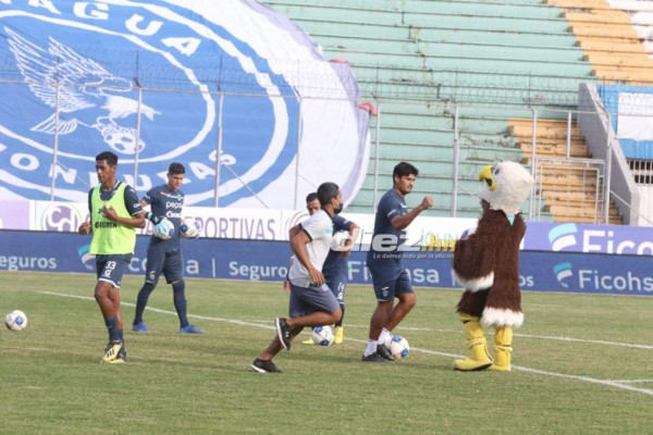 NO SE VIO EN TV: El festejo de Pedro Troglio, reclamos de Nerlyn Membreño y la frustración de Buba