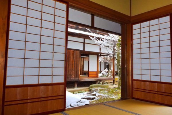 ¿Sorprendidos porque recogen basura en Rusia? 22 cosas que solo en Japón podrás ver