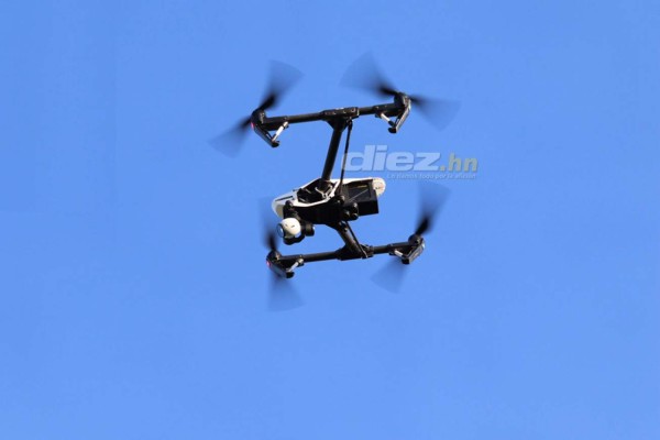 No viste en TV: Pelea en las gradas y la entrada de Bodden a Walter Martínez